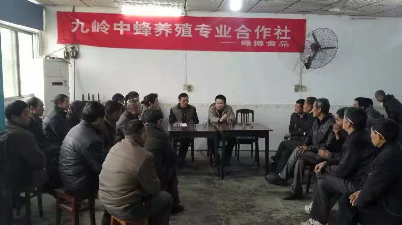 常德液壓壓榨機,常德固液分離機,常德壓濾機,常德粉碎機 常德液壓壓榨機,常德固液分離機,常德壓濾機,常德粉碎機